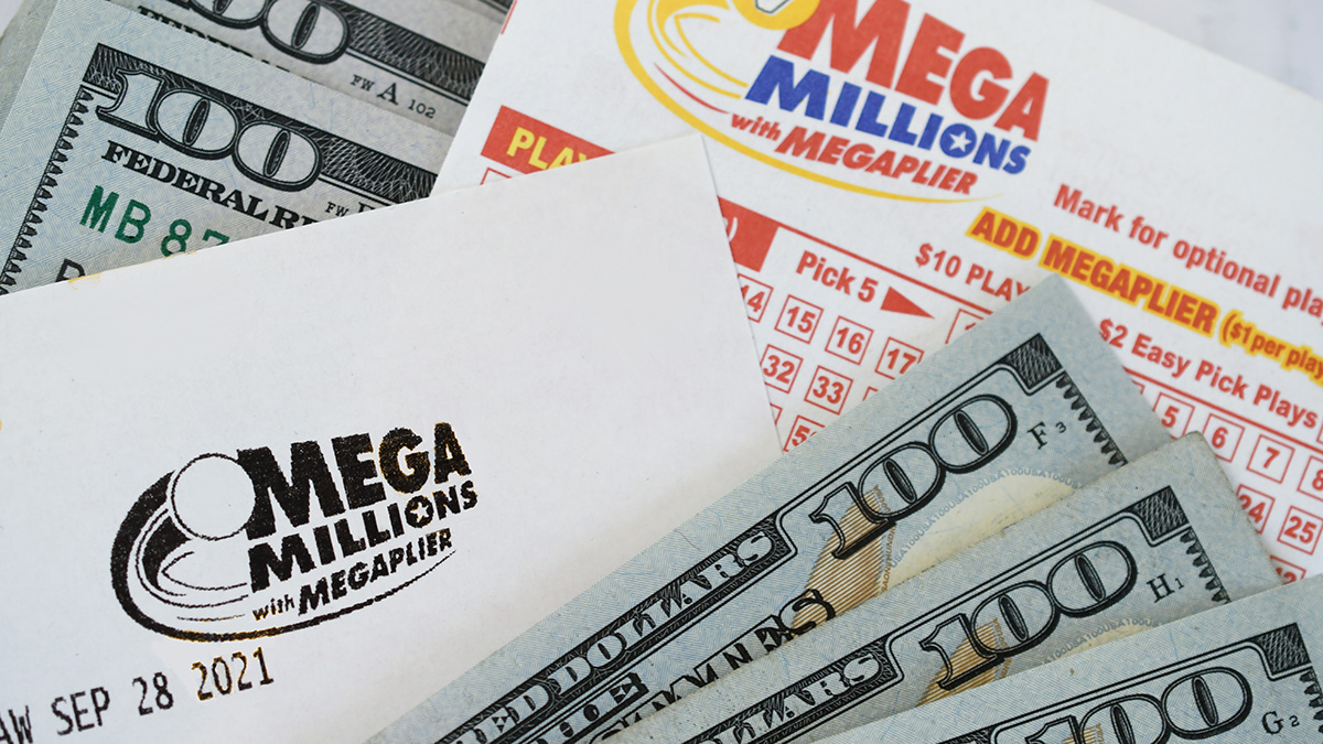 $825 Million Mega Millions Jackpot: Your Odds And How To Play