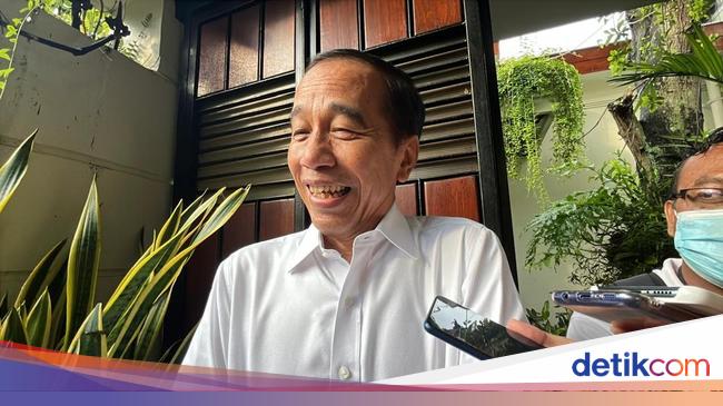 Analisis Ahli UNS: Ekspresi Jokowi-Gibran Usai Pengumuman Capres