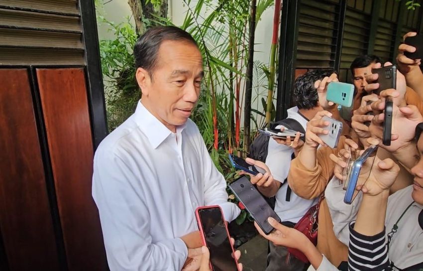 Dilema Jokowi Pasca Dipecatnya Kader PDIP:  Ke Mana Arah Dukungan Politik?