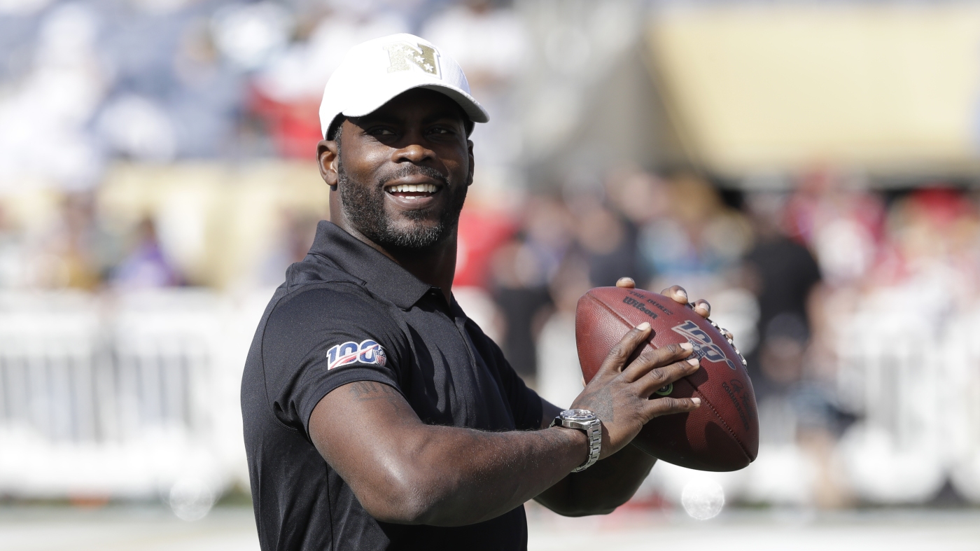 Former NFL Star Michael Vick To Coach Norfolk Team?