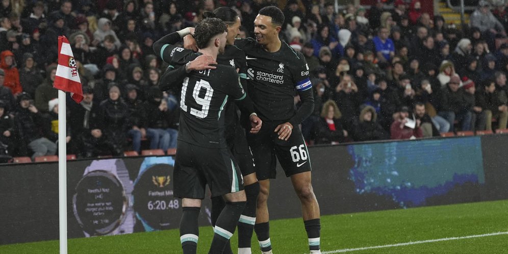 Liverpool Secure 1-2 Victory Against Southampton