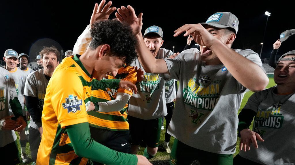 Overtime Goal Crowns Vermont Hockey National Champions